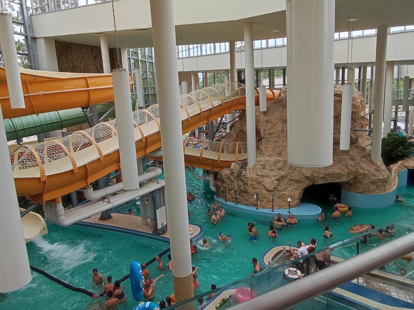 Viktoria Apartman Дьюла Экстерьер фото